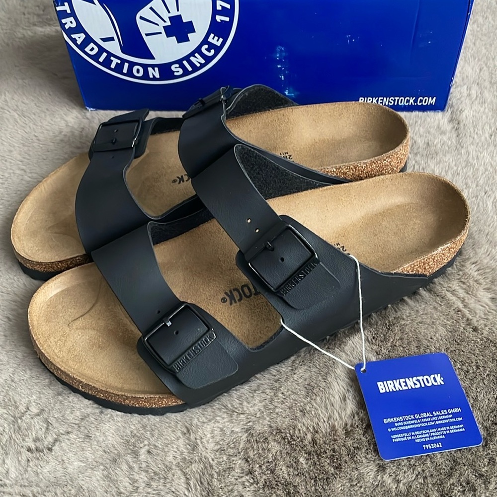 Birkenstock - Arizona Unisex  Sandals - Picture 6 of 7